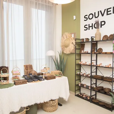 Mostay Boutique Μόσταρ